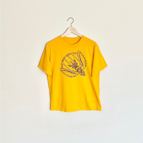 Infinite Discs Roman Bomber Disc Golf Graphic Yellow T Shirt Adult size Medium - Picture 1 of 5
